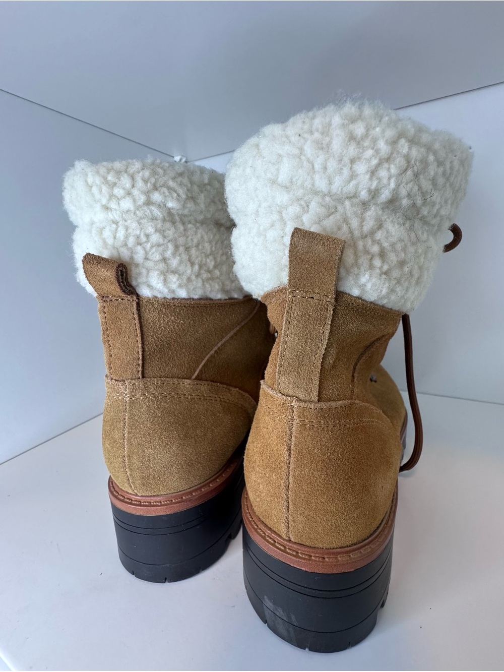 Marc Fisher Suede Sherpa Hiking Boots Tan Lug Sole Size 9 - Picture 3 of 14